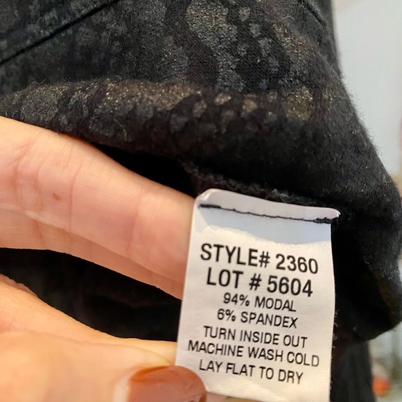 Terez Foil Crew Neck Sweatshirt | size: XS - Picture 14 of 17